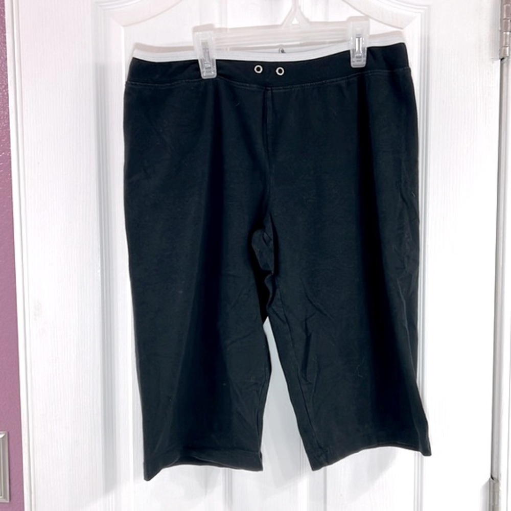 Capri workout bottoms